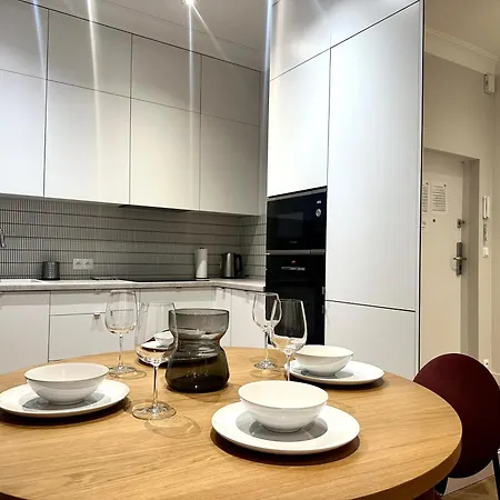 Odrzanska 17b - Self Check-in 20h