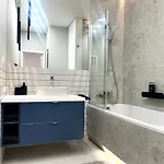 Odrzanska 17b - Self Check-in 20h * Вроцлав